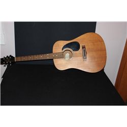 ACOUSTIC GUITAR BY VANTAGE SIX STRING GOOD CONDITION
