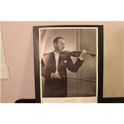 AUTOGRAPHED PHOTO 20 X 24