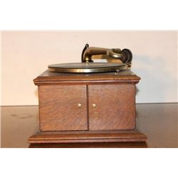 LARGE MAHOGANY TABLE TOP ROLLER BY VICTOR TALKING