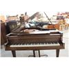 Image 8 : BEAUTIFUL FULL-SIZE BABY GRAND PIANO IN MAHOGANY AND