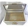 Image 5 : VINTAGE REVELATION METAL ICE CHEST WITH BOTTLE OPENER ON BOTH SIDES
