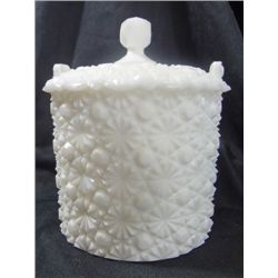 Vintage Fenton Daisy & Button White/Milk Glass Covered Candy Dish