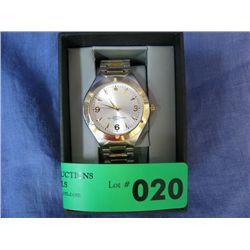 Mans' new 100ft waterproof quartz diamond watch