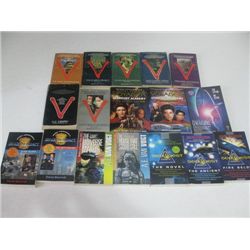 Lot of 17 Sci-Fi PB BOOKS Seaquest, Star Trek, V and others L@@K
