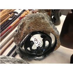 SPRING STONE FAMILY CIRCLE, POLISHED AND UNFINISHED STONE.