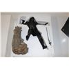 Image 3 : PLANET OF THE APES, ATTAR STATUE NEW IN BOX