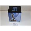 Image 1 : CAT WOMAN LIMITED EDITION STATUE, NEW IN BOX 2900/3500