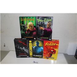 5-DC DIRECT 1/6 SCALE ACTION FIGURE COLLECTION, NEW IN BOX