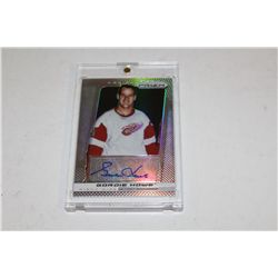 2013-14 GORDIE HOWE PANINI PRIZIM AUTOGRAPHED CARD 2/10