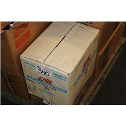 CASE OF 1991 SCORE HOCKEY CONTAINING 20 BOXES