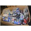 Image 2 : LARGE SELECTION OF ASSORTED NEW IN BOX MCFARLANE SPORTS ACTION FIGURES-