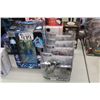 Image 1 : AVP- ALIEN VS. PREDATOR 12 INCH SCAR PREDATOR, PLUS 4 CYBER UNITS