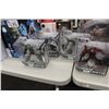 Image 2 : AVP- ALIEN VS. PREDATOR 12 INCH SCAR PREDATOR, PLUS 4 CYBER UNITS