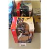 Image 1 : 2- 12" MCFARLANE NFL ACTION FIGURES- RANDY MOSS AND DONOVAN MCNABB