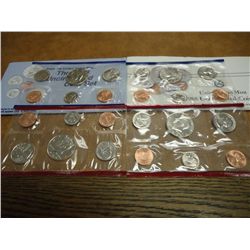 1988 & 98 US MINT SETS P/D (WITH ENVELOPES)