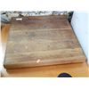 Image 1 : WOOD CUTTING BOARD