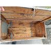 Image 2 : VINTAGE WOOD TRUNK