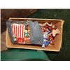 Image 1 : BOX OF TOYS