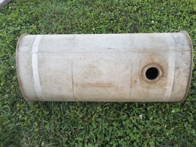 Model T Tank Model T Oval Gas Tank w/ Value