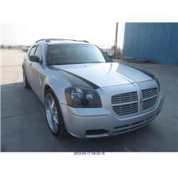 2005 - DODGE MAGNUM
