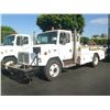 Image 1 : 2002 FREIGHTLINER FL60