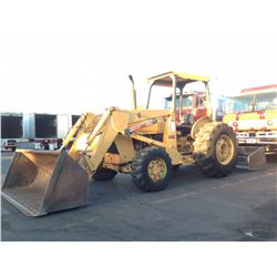 NEW HOLLAND 545D SKIP LOADER