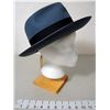 Image 3 : Mulholland Falls Arthur Relyea (Chris Penn) Hero Blue Fedora Hat