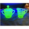 Image 4 : Green Depression Creamer & Sugar