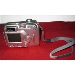 Nikon Cool Pix 2100 Camera,
