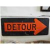 Image 1 : Detour Sign Black back Orange Arrow