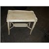 Image 1 : Chaby Chic End Table