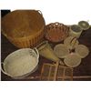 Image 3 : 7- Piece Basket  Assortment.