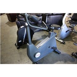 STAR TRAC PRO UPRIGHT BIKE