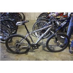 GREY K2 24 SPEED FRONT SUSPENSION MOUNTAIN BIKE