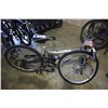 Image 1 : GREY DIAMOND BACK 21 SPEED FULL SUSPENSION MOUNTAIN BIKE *DAMAGE FRONT WHEEL*