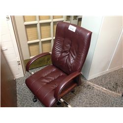 BURGANDY TUFTED HIBACK EXECUTIVE CHAIR