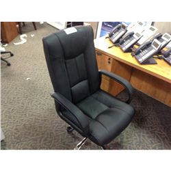 BLACK LEATHER HIBACK EXECUTIVE CHAIR