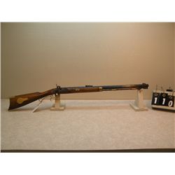 Traditions Hawken Woodsman black powder 50 cal    SN-141302302199