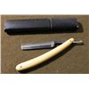Image 2 : EARLY 20TH CENTURY SWEDISH STRAIGHT RAZOR WITH BOX
