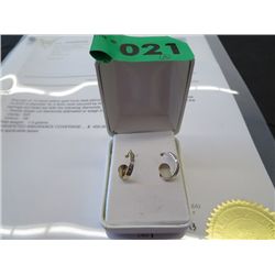 10 kt gold & diamond lever back earrings