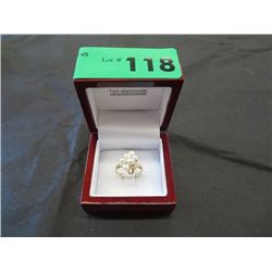 Pearl & Diamond ladies ring