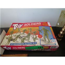Vintage toy soldiers - unopened box
