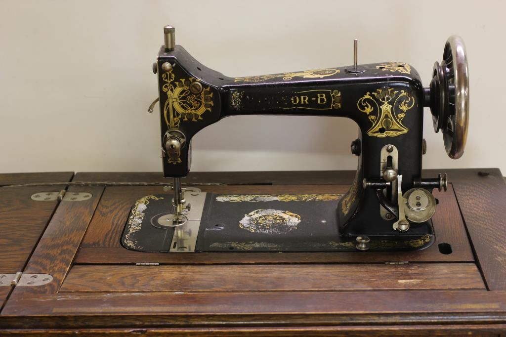 Original WindsorB treddle sewing machine