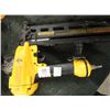 Image 1 : Dewalt Finish Air Nailer D51256