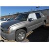Image 2 : 2002 - CHEVROLET AVALANCHE