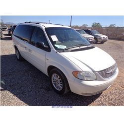 2002 - CHRYSLER TOWN AND COUNTRY