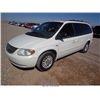 Image 2 : 2002 - CHRYSLER TOWN AND COUNTRY