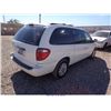 Image 4 : 2002 - CHRYSLER TOWN AND COUNTRY