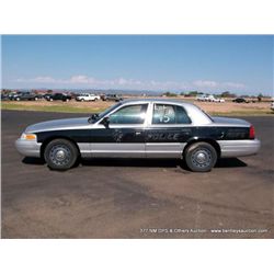 2005 Ford Crown Victoria, 134,356 Miles VIN: 2FAFP71WX5X180054 Sedan, RWD, V8, 4.6L Title # 05293134