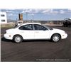 Image 1 : 1998 Ford Taurus, 95,599 VIN: 1FAFP52U3WG172077 SEDAN, FWD, V6, 3.0L TITLE # 132391GSD988691 1 KEY